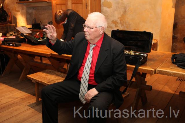 vadītājs Ziedonis Zaikovskis